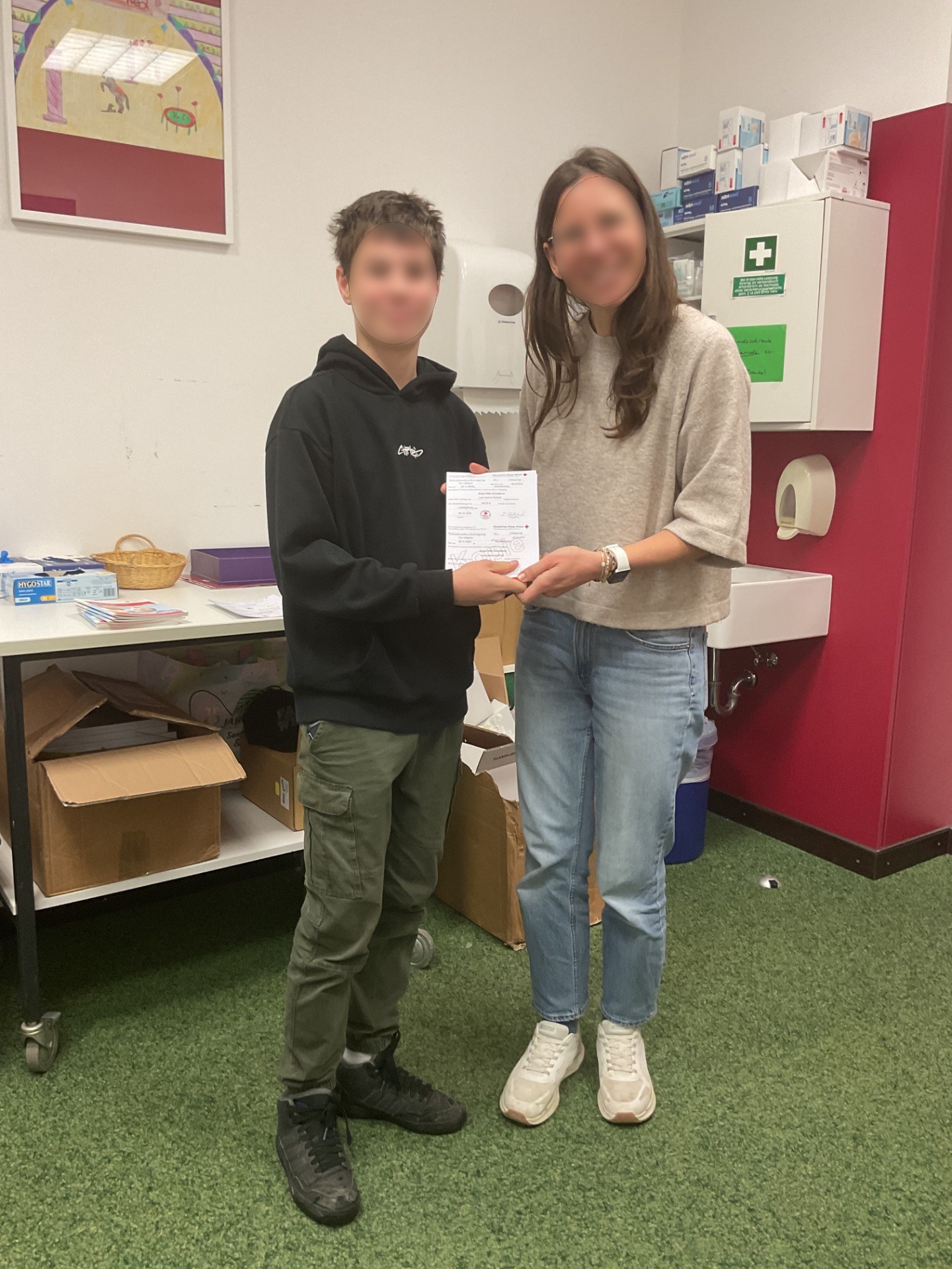 Schulsanitätsdienst: neue Ersthelferinnen und Ersthelfer